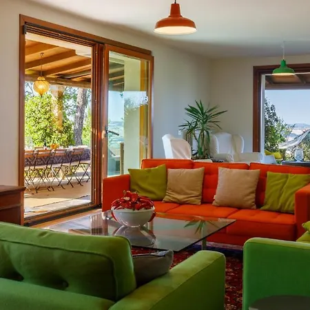 Delle Rose - Modern Design, Pool & Airco * Colbordolo