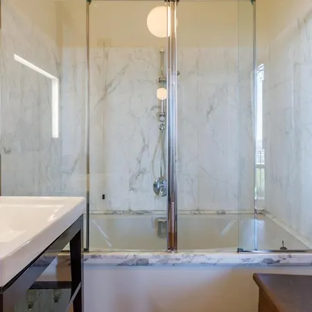 Vila Delle Rose - Modern Design, Pool & Airco *