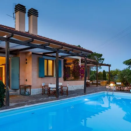 Delle Rose - Modern Design, Pool & Airco Colbordolo