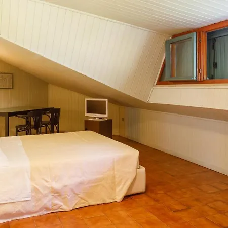 Delle Rose - Modern Design, Pool & Airco * Colbordolo