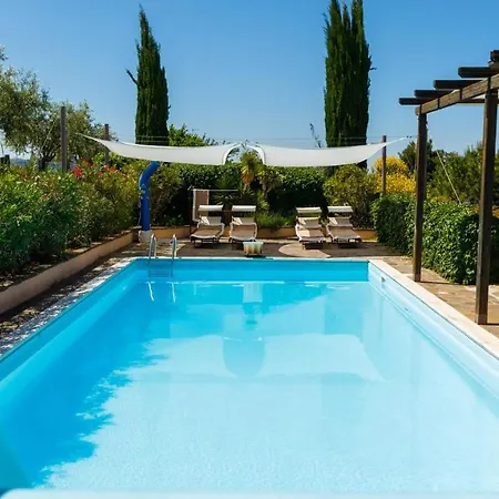 Delle Rose - Modern Design, Pool & Airco