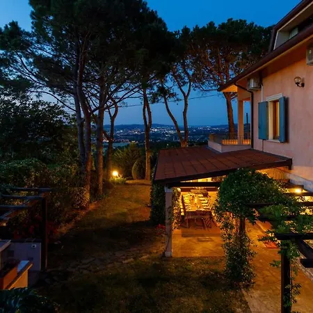 Delle Rose - Modern Design, Pool & Airco Vila *