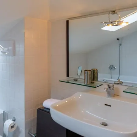 Delle Rose - Modern Design, Pool & Airco Villa *