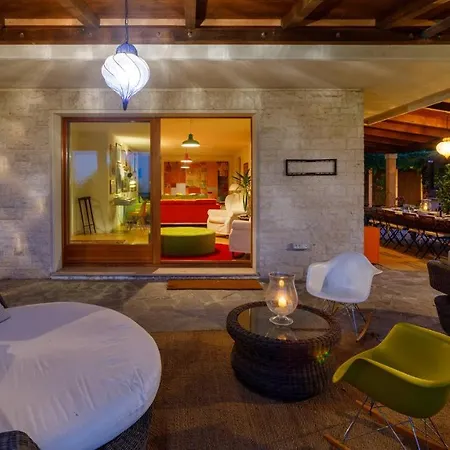 Delle Rose - Modern Design, Pool & Airco Vila Colbordolo