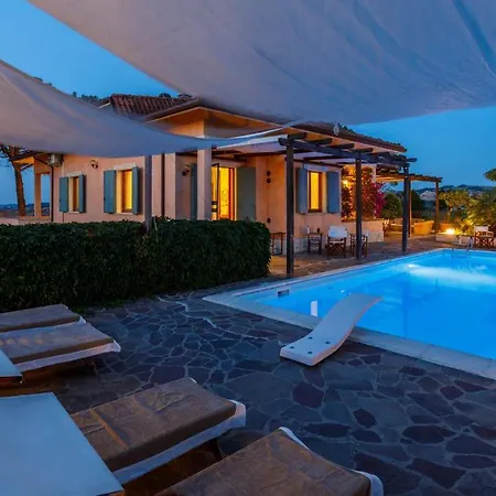 Delle Rose - Modern Design, Pool & Airco Villa Colbordolo